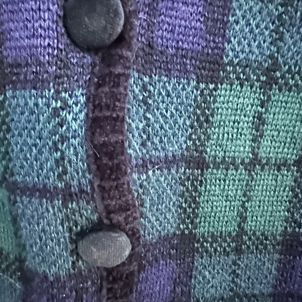 Vintage Pendleton Women's Navy/Green Plaid Wool Cardigan Sweater - Green/Navy - Picture 2 of 5